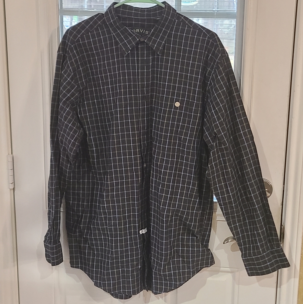 Orvis Long Sleeve Button Up Black plaid Shirt in size Large 100% Cotton.